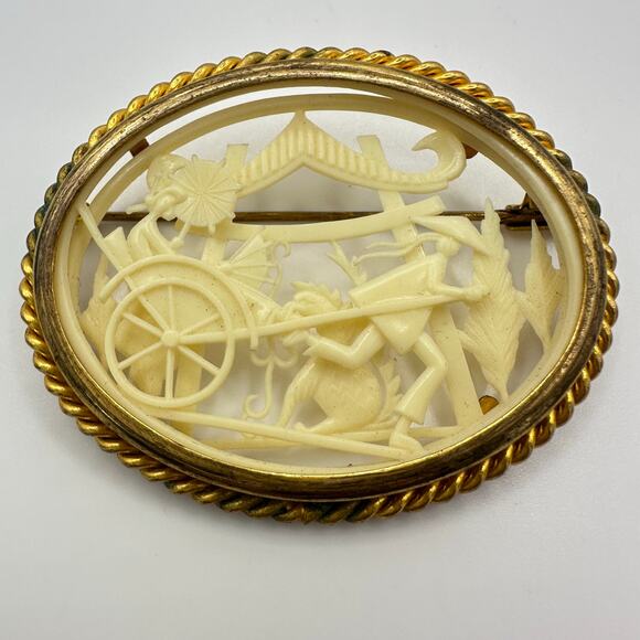 Depose France antique Art Deco cream carved celluloid Chinoiserie scene brooch - Picture 1 of 8